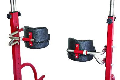  Independently adjustable knee support 