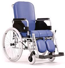 Multifunctional bathroom wheelchair