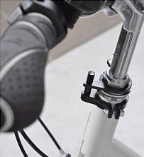 Steering angle limiter for tricycle Vermeiren D1